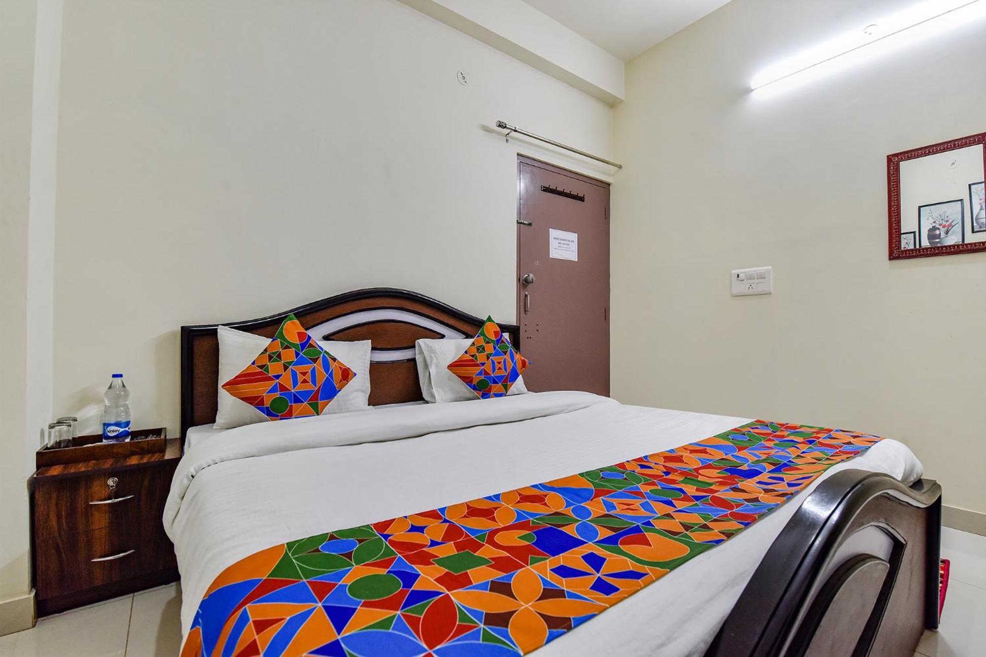 Fabhotel Moon Light Palace Dzsaipur Kültér fotó