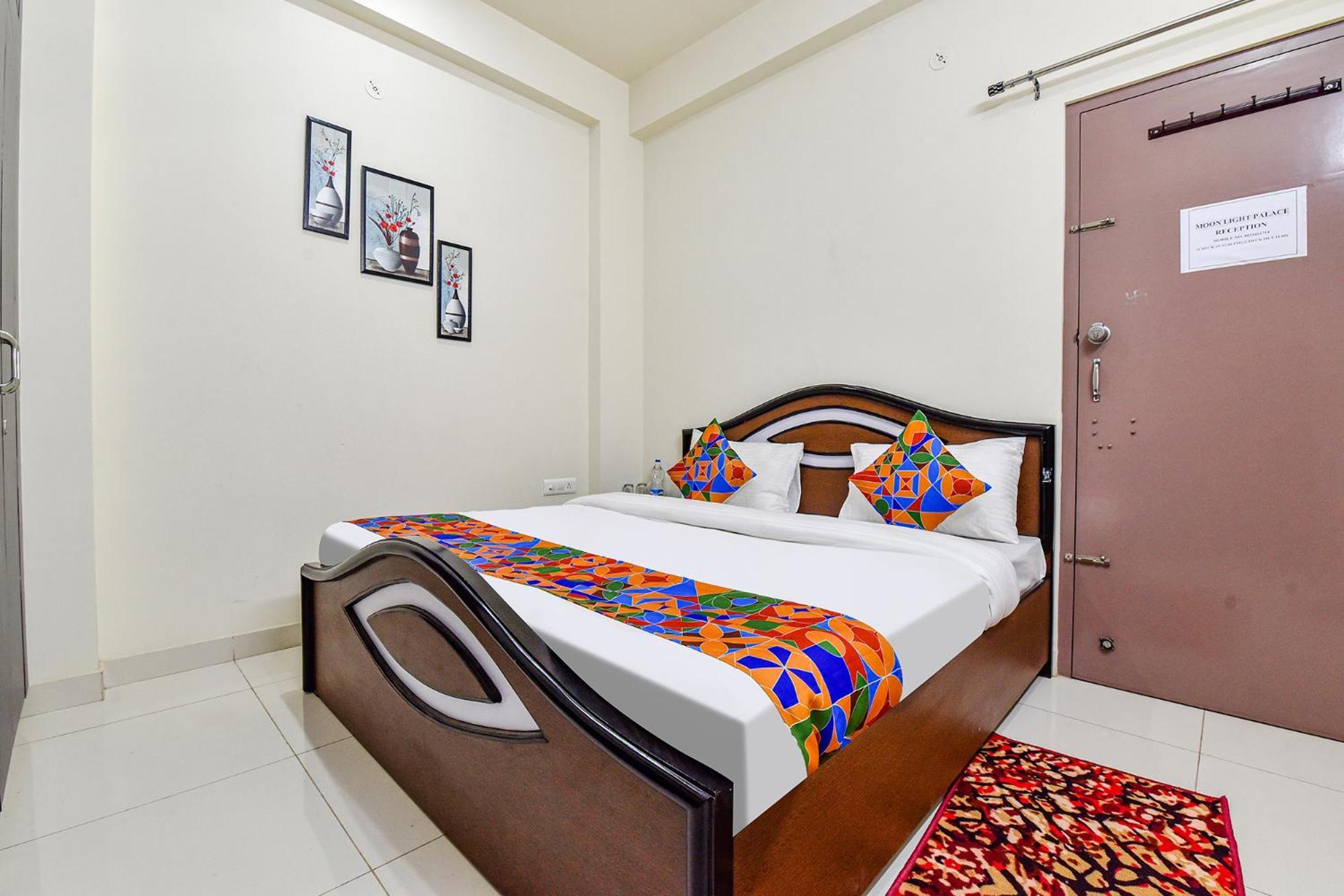 Fabhotel Moon Light Palace Dzsaipur Kültér fotó