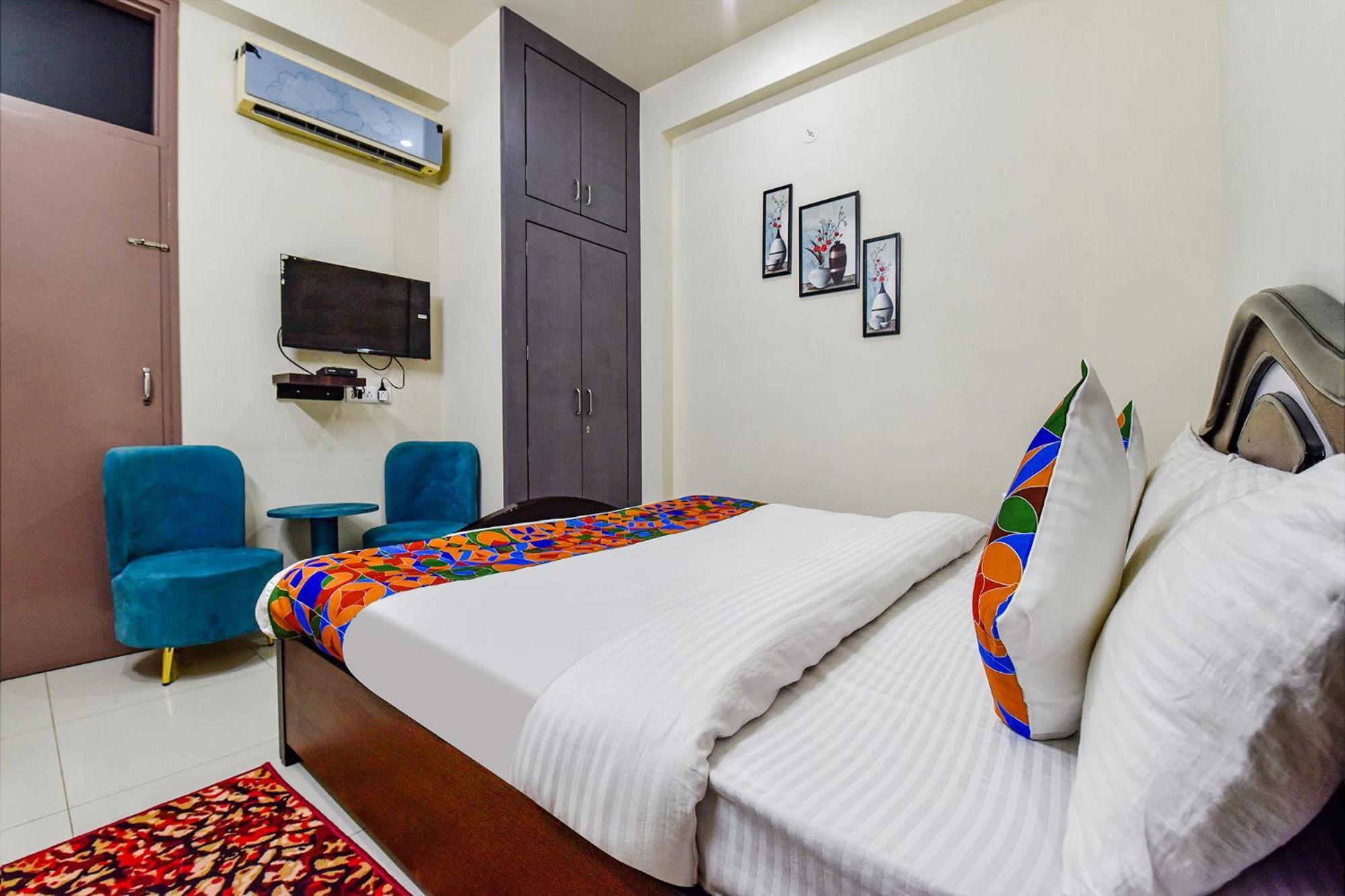 Fabhotel Moon Light Palace Dzsaipur Kültér fotó