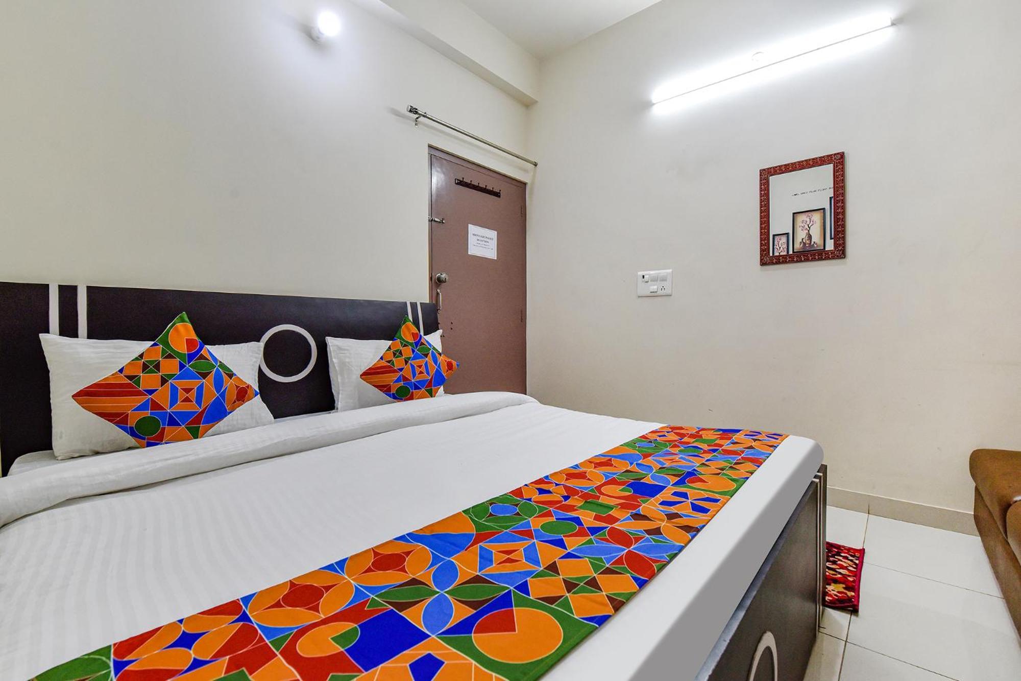 Fabhotel Moon Light Palace Dzsaipur Kültér fotó