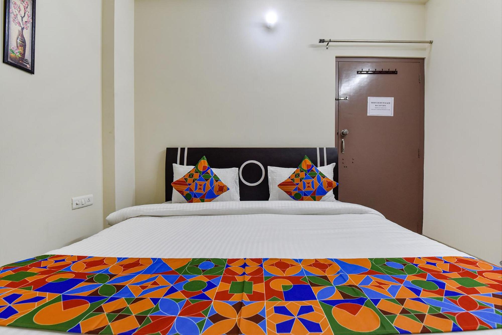 Fabhotel Moon Light Palace Dzsaipur Kültér fotó